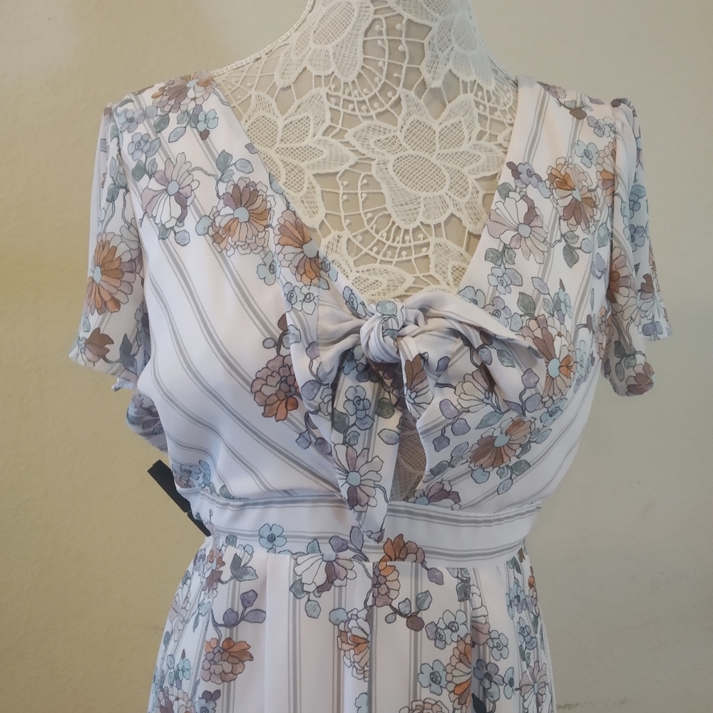 One Clothing Floral Jumper